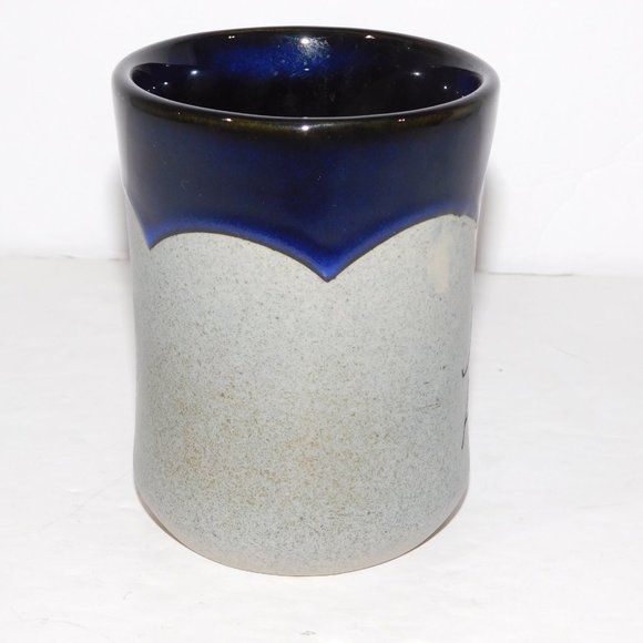 Juneau Alaska Gray Blue Pottery Style Bear Large Coffee Mug - Picture 4 of 7